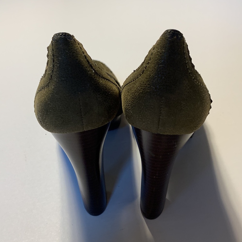 ANA Women’s Suede Heels - Picture 4 of 10